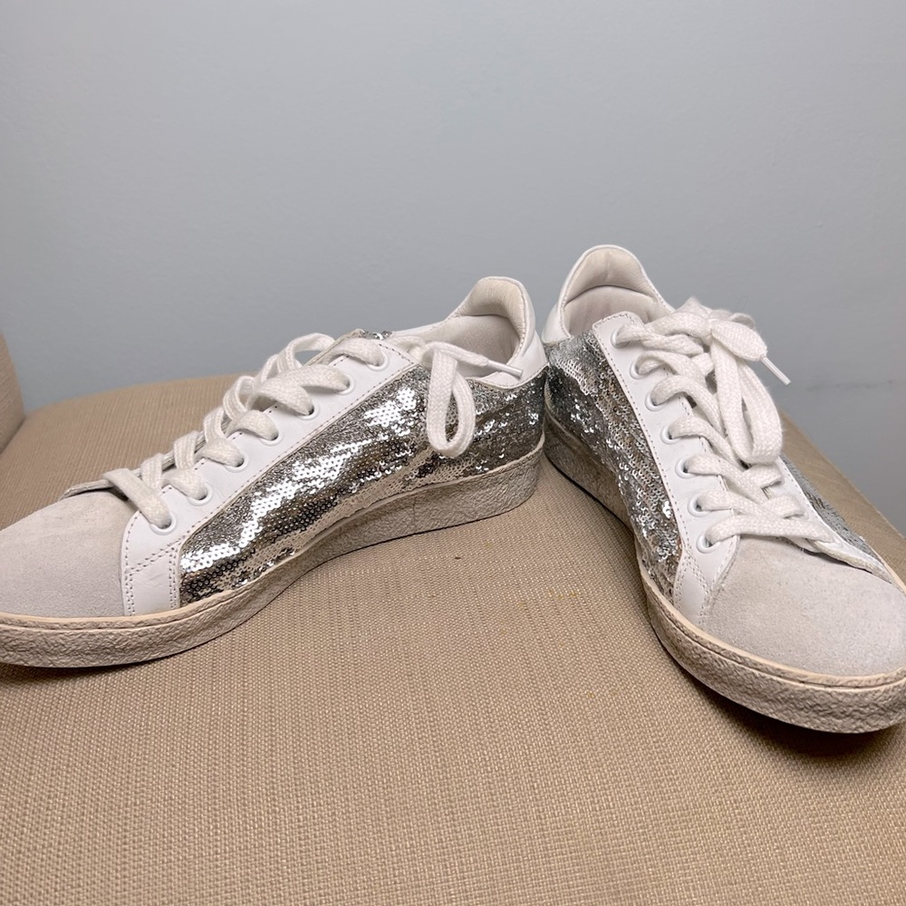 Sequin Iro sneakers!
